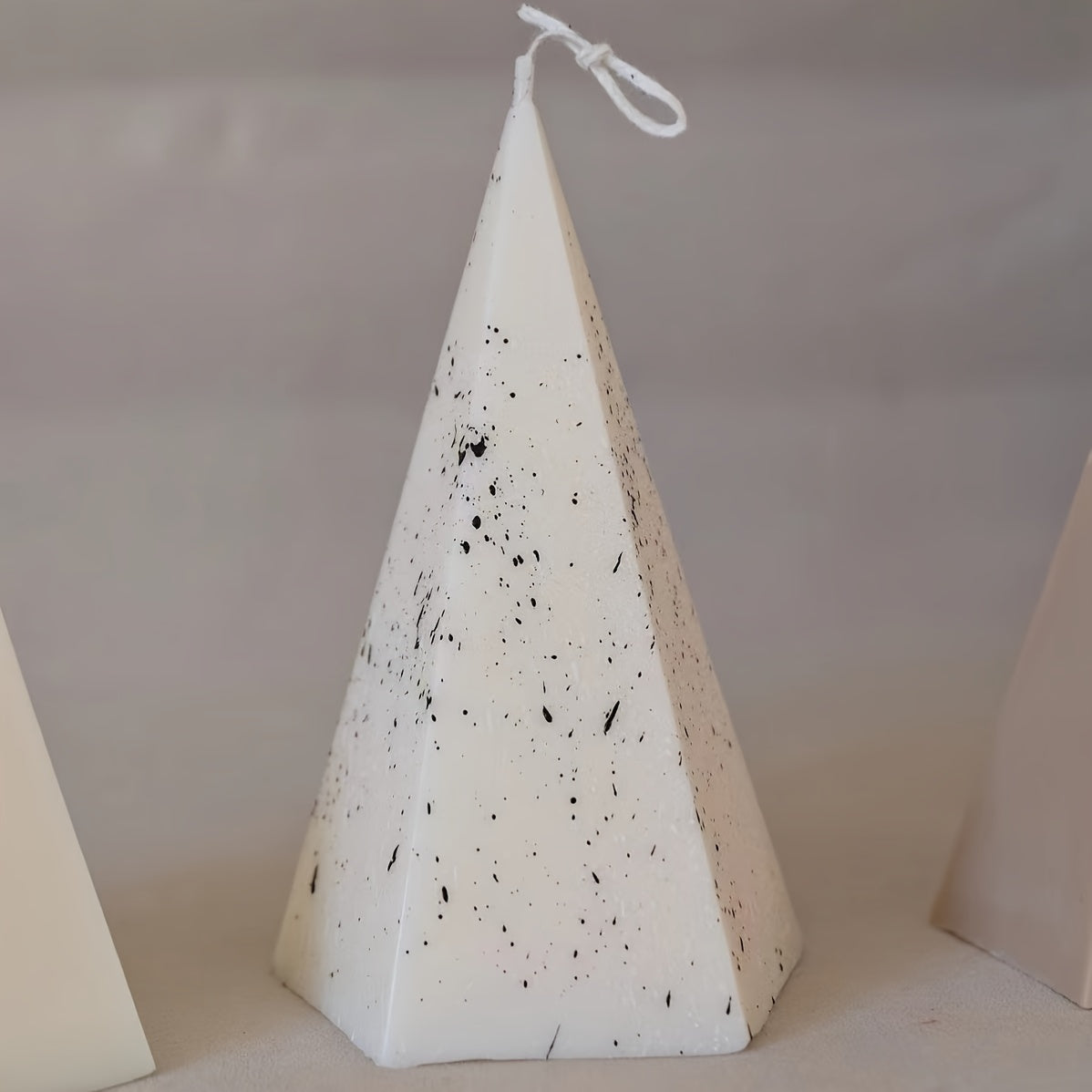 1pc Pentagonal Cone Candle Silicone Molds, Cone Candle Making Molds, Epoxy Resin Ring Holder Casting Mold For Home Garden Wedding Ceremony Table Centerpiece Decoration (Pentagonal Cone)