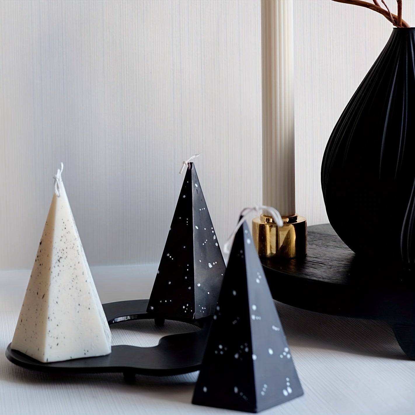 1pc Pentagonal Cone Candle Silicone Molds, Cone Candle Making Molds, Epoxy Resin Ring Holder Casting Mold For Home Garden Wedding Ceremony Table Centerpiece Decoration (Pentagonal Cone)