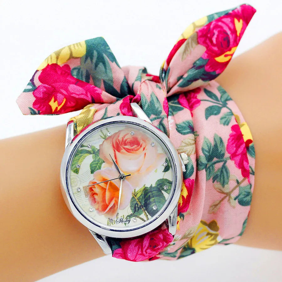 Shsby Brand Unique Ladies Flower Cloth Wristwatch Fashion Women Dress Watch High Quality Fabric Watch Sweet Girls Bracelet Watch