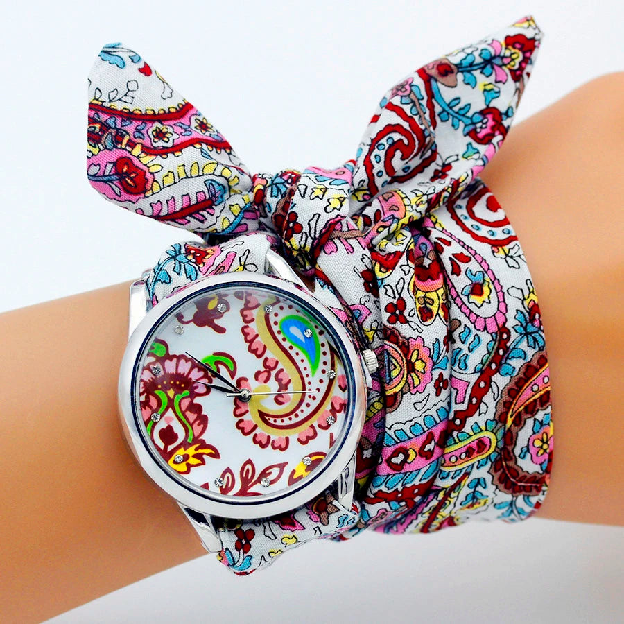 Shsby Brand Unique Ladies Flower Cloth Wristwatch Fashion Women Dress Watch High Quality Fabric Watch Sweet Girls Bracelet Watch