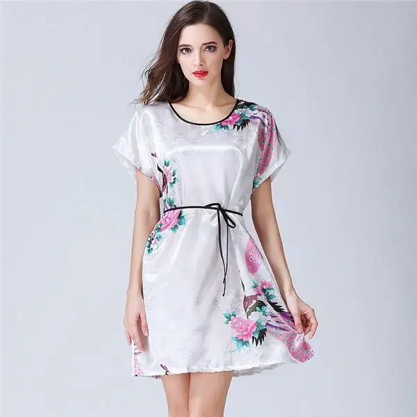 Chinese Women Rayon Embroidery Bride Bridesmaid Kimono Bathrobe Dress Sexy Mini Sleep Nightshirt Sleepwear Wedding Robes S0102