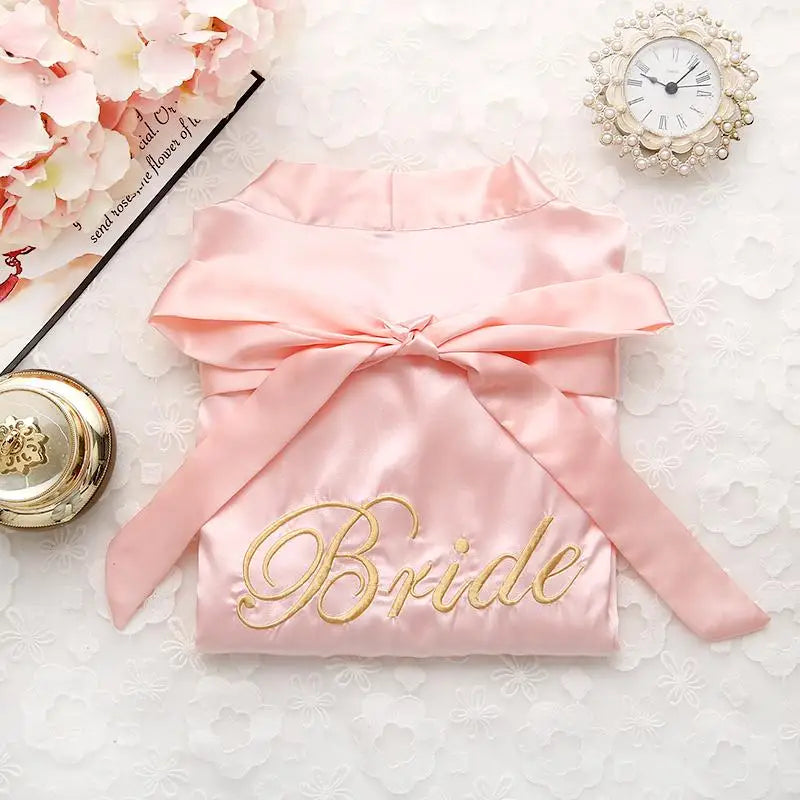 Chinese Women Rayon Embroidery Bride Bridesmaid Kimono Bathrobe Dress Sexy Mini Sleep Nightshirt Sleepwear Wedding Robes S0102