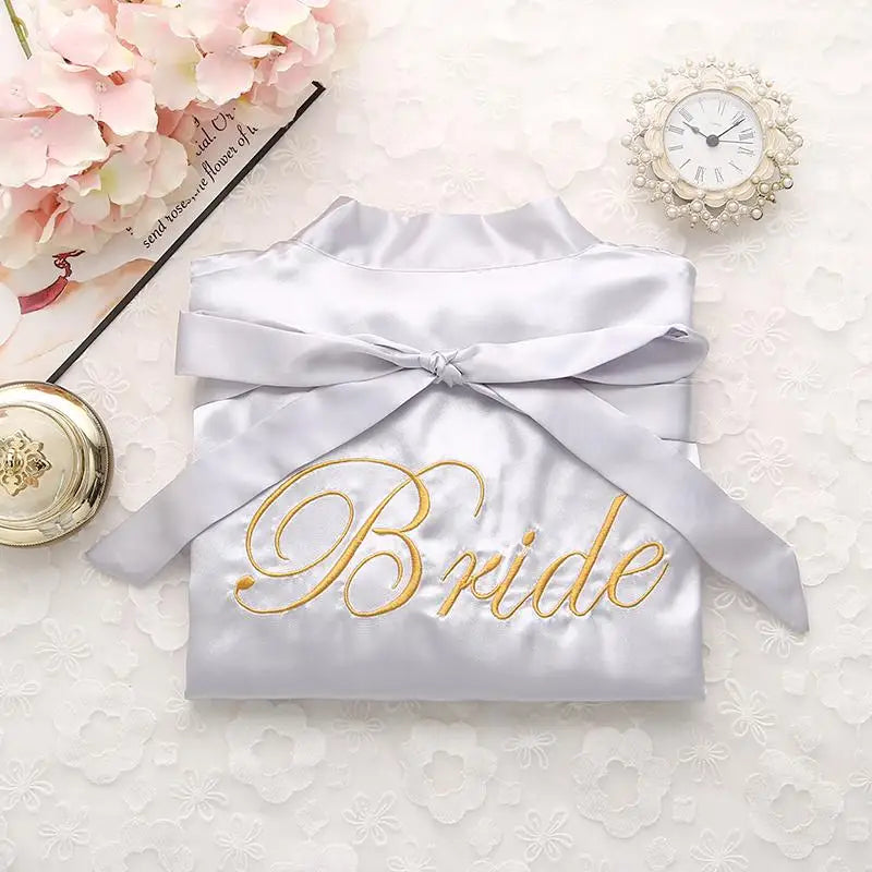 Chinese Women Rayon Embroidery Bride Bridesmaid Kimono Bathrobe Dress Sexy Mini Sleep Nightshirt Sleepwear Wedding Robes S0102