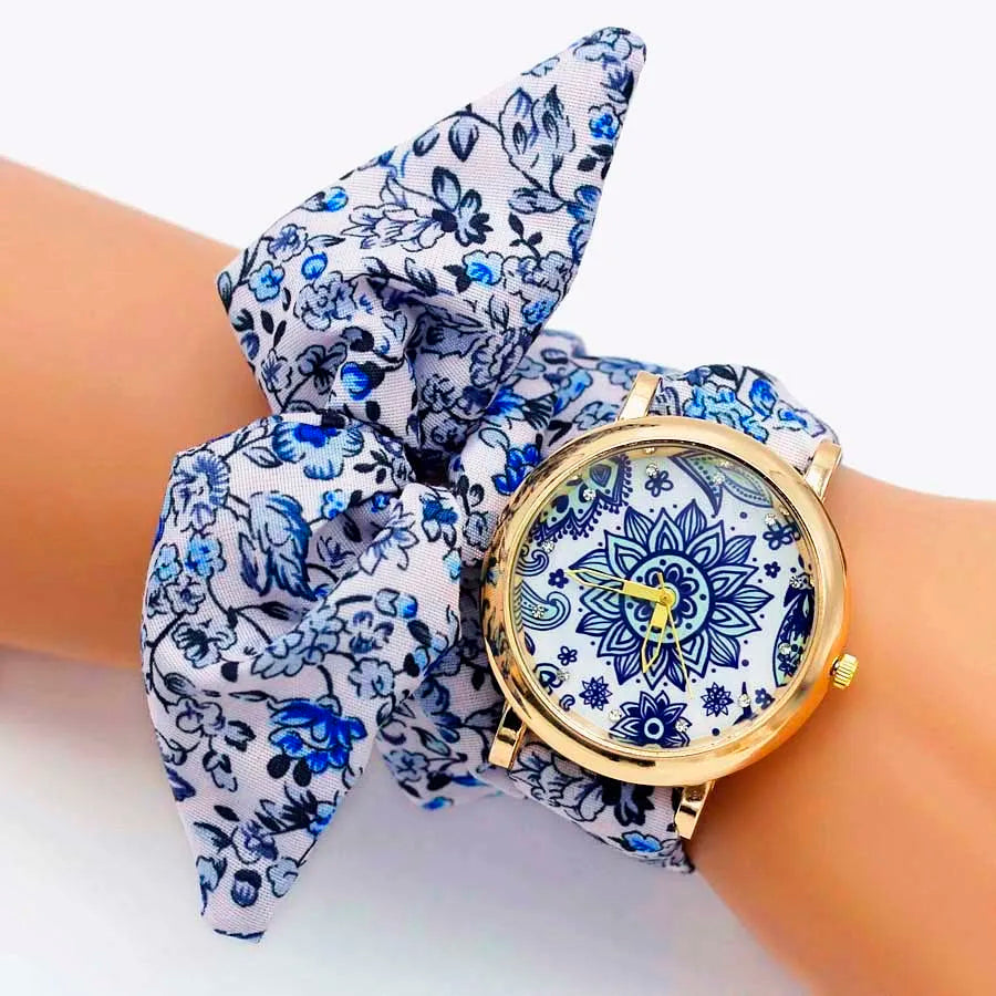 Shsby Brand Unique Ladies Flower Cloth Wristwatch Fashion Women Dress Watch High Quality Fabric Watch Sweet Girls Bracelet Watch