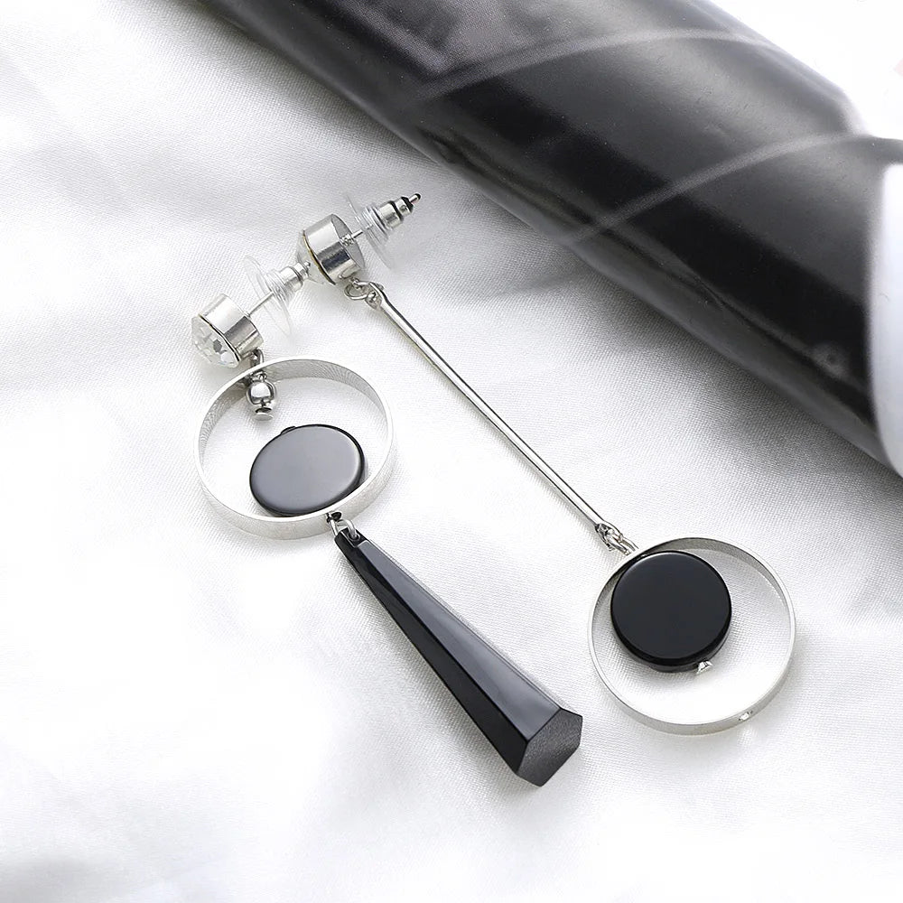 1 Pair Special Women Asymmetry Rhinestone Long Earrings Black Acrylic Pendant Drop Dangle Earrings Jewelry Nice Gift  GIFT