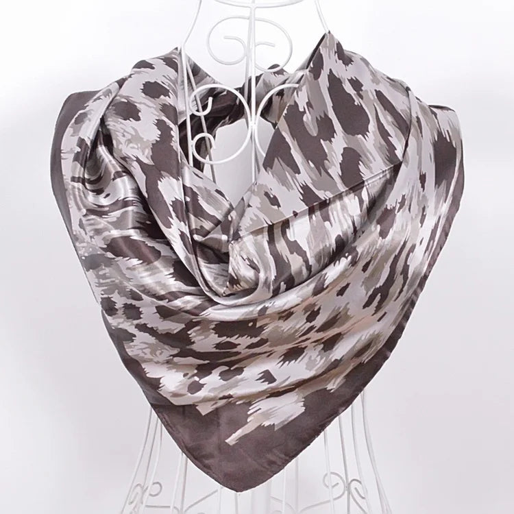 New Style Snakeskin Pattern Square Scarves Wraps Printed Hot Sale Women Pink Blue Silk Scarf Shawl Unisex Muslim Silk Muffler