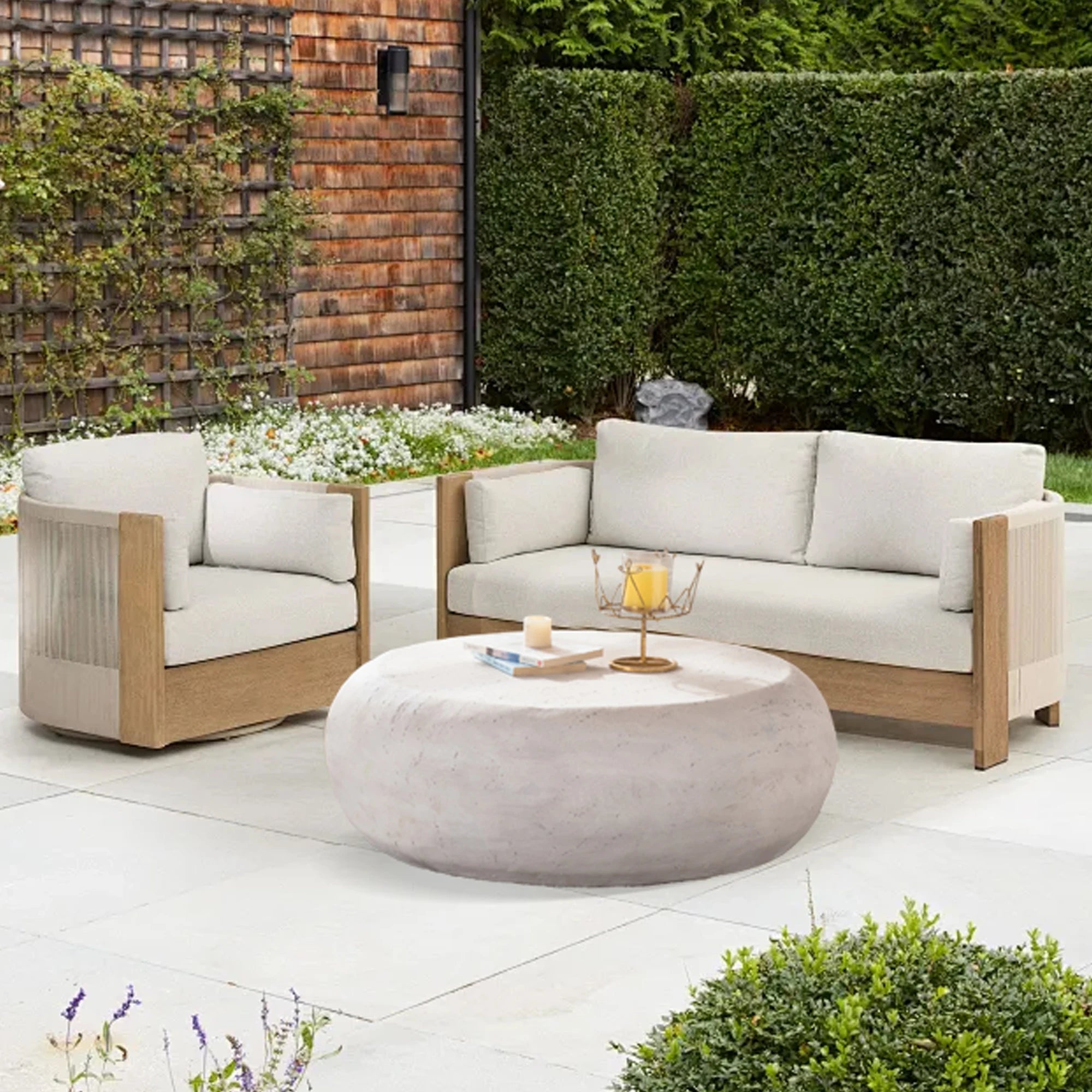 Outdoor New Modern Minimalist Rustic Living Room Coffee Table Italian Designer High-end Feel Round Wood Easy to Clean