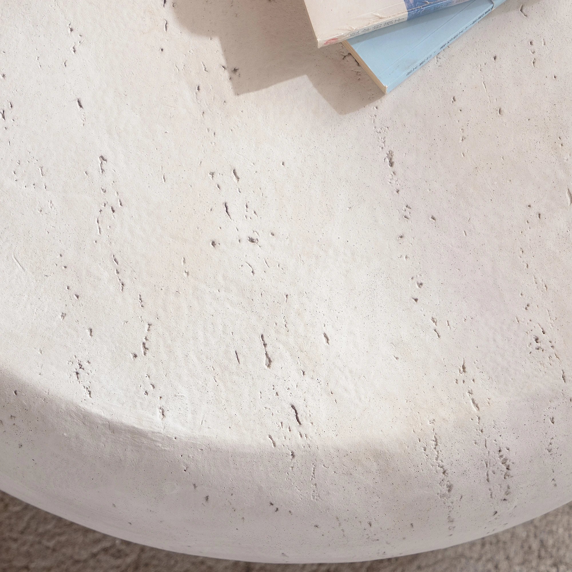 Outdoor New Modern Minimalist Rustic Living Room Coffee Table Italian Designer High-end Feel Round Wood Easy to Clean