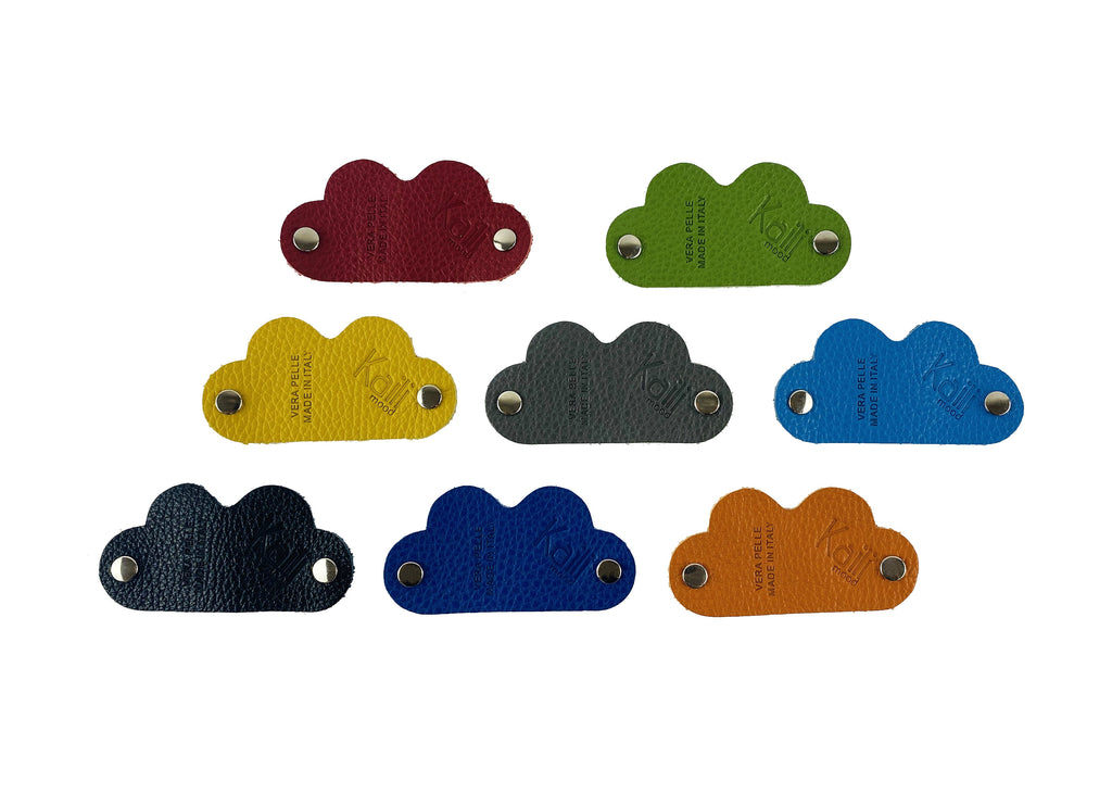 K0039LB | Avvolgicavo Cuore Made in Italy in Vera Pelle pieno fiore, grana dollaro - Colore Arancione - Dimensioni: cm 5 x 8 x 0,5 - Confezione: Gift Box rigido fondo/coperchio-2