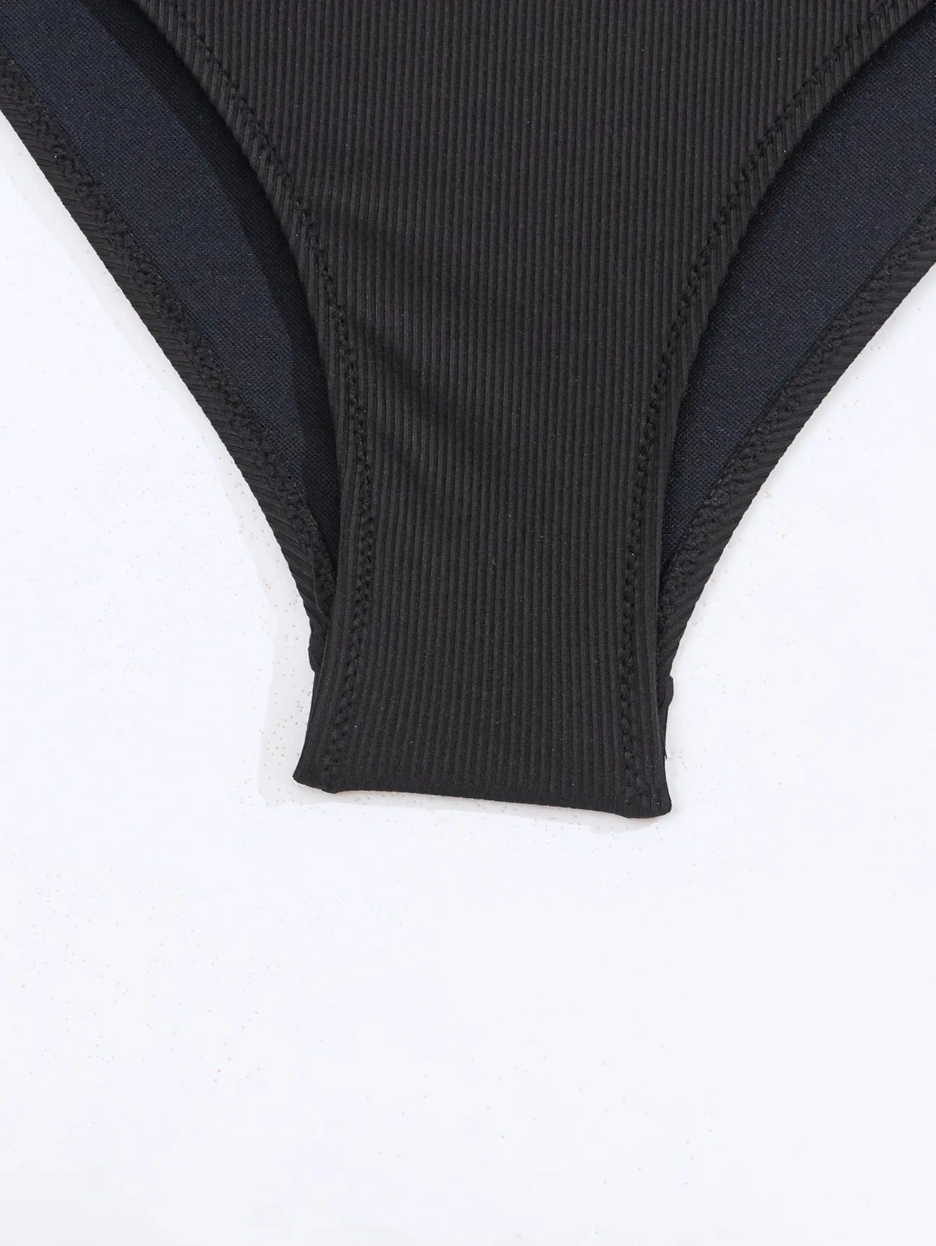 Sexy Bikini Set Women's Swimsuit 2025 Swimwear Woman Two-Piece Swimsuit Solid Bathing Suit Beach Swimming Suit Vacation Monokini