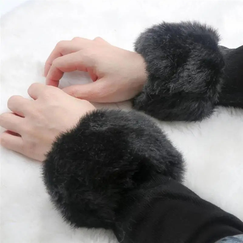 Winter Warm Women Faux Fur Arm Sleeve Soft Elastic Wrist Slap On Cuffs Arm Warmer Plush Thicken Accessories Fashion Coat Decora