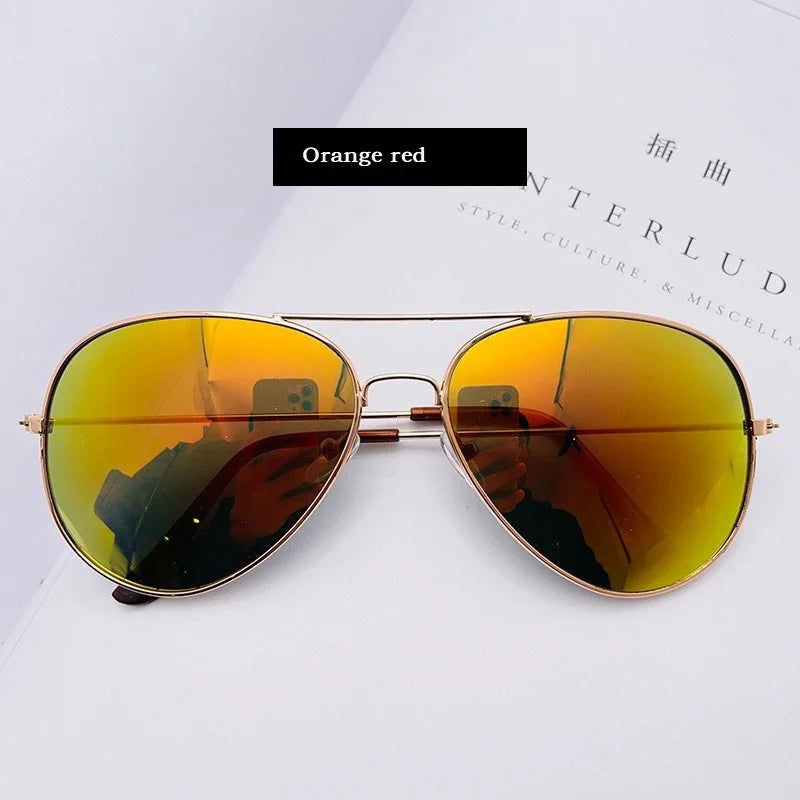 2024 Pilot Aviation Sunglasses MenShades Retro Classic Silver Sun Glasses Female Male  Brand  metal frame sunglasses sunshade