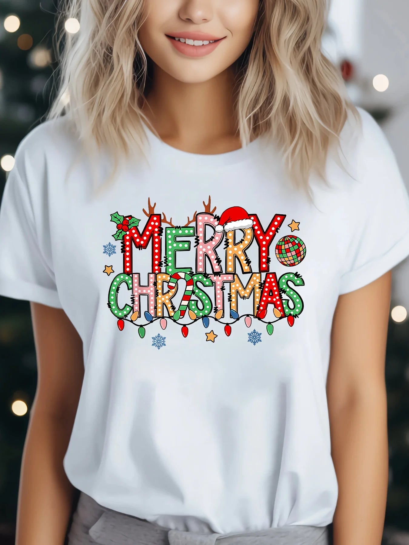 2026 New Women's Christmas Family Print T-Shirt Sleeve Crew Neck Casual with Festive "Merry Christmas" Lettering Holiday Motifs