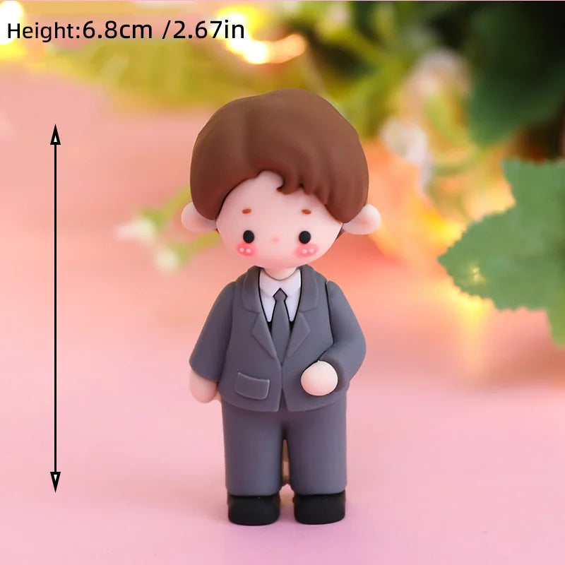 Valentine's Day Casual Wear Boys Girls Cake Decoration Cartoon Personality Couple Confession Doll for Birthday Cake Toppers