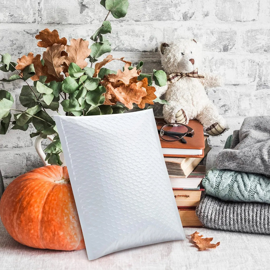 50 Pieces of Self Seal White Bubble Mailing Envelopes with Bubble Padding Designed for Shipping and Packaging Protecting