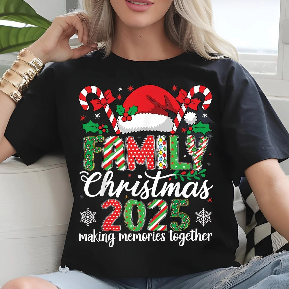 Family Christmas 2025 Print T Shirts Streetwear Versatile Short Sleeve Graphic Men Women Stylish Harajuku Unisex Tops