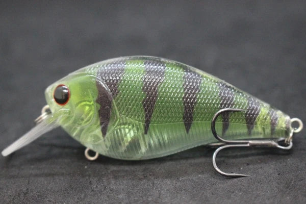 wLure Crankbait Fishing Lure 8.3cm 14.3g Square Bill Fat Body Wobbler 1 Meter Depth #4 Treble Hooks Assorted Colors C429